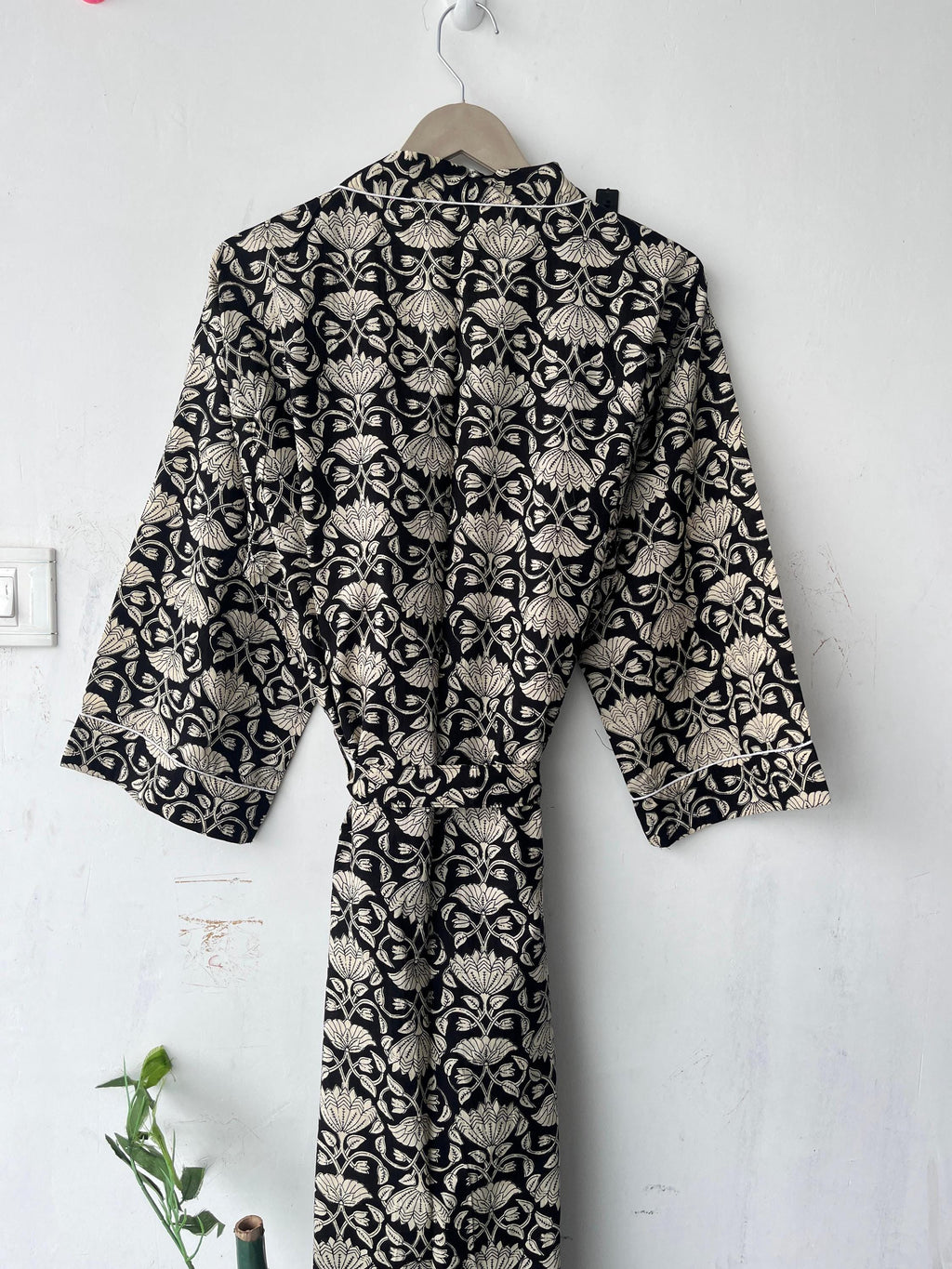 Floral Cotton Kimono Robe: Japanese Style Dressing Gown