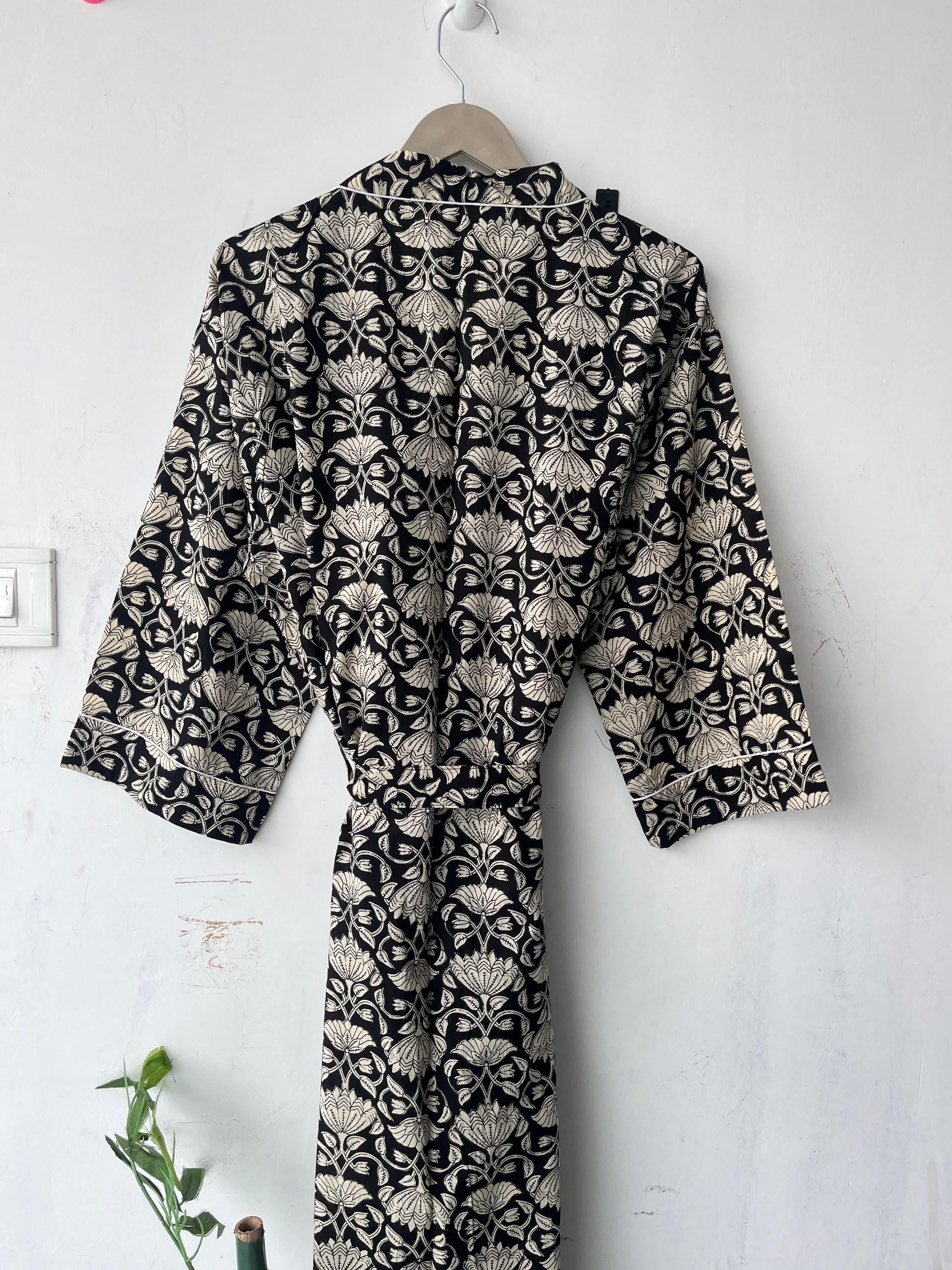 Floral Cotton Kimono Robe: Japanese Style Dressing Gown