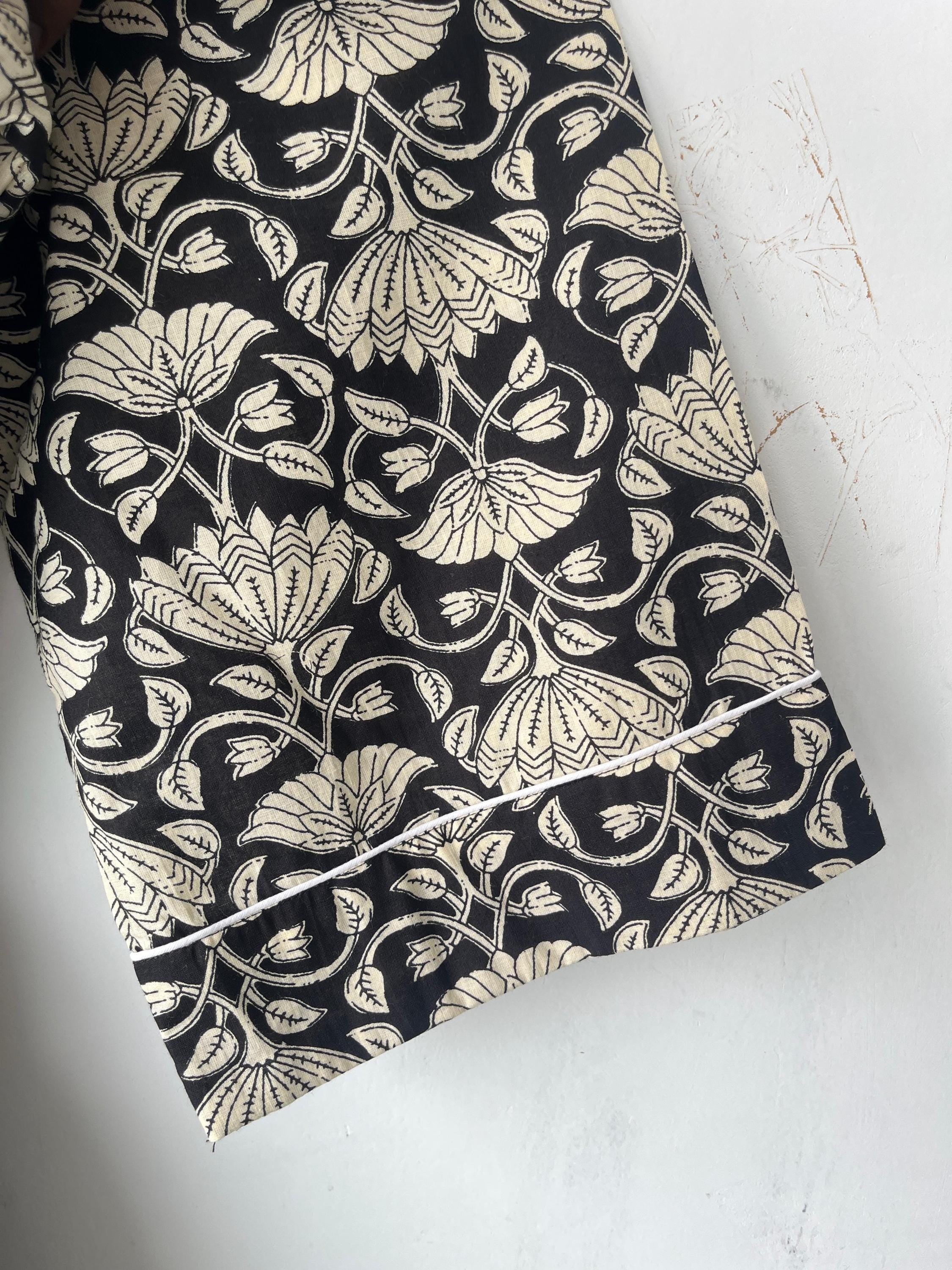 Floral Cotton Kimono Robe: Japanese Style Dressing Gown